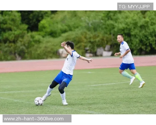 足球即时比分手机版助你随时掌握比赛动态尽享精彩赛事体验