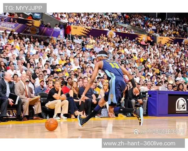 小牛队与湖人队激战正酣NBA精彩对决引发球迷热议